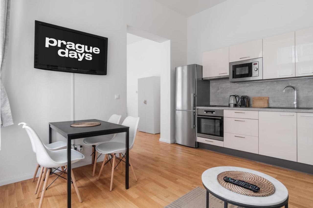 Luminous Apartment For 2 Near Wenceslas Square By Prague Days Buitenkant foto